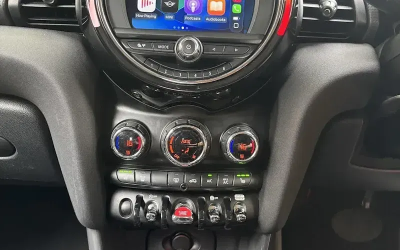 Used Mini Cooper Hatch 136 HP (100 kW) 2018 Hatchback