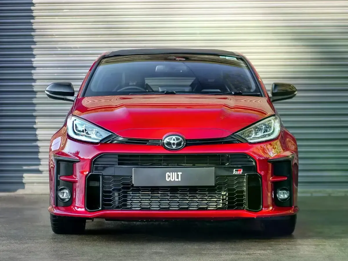 Used Toyota Yaris 272 HP (200 kW) 2021 Red Hatchback