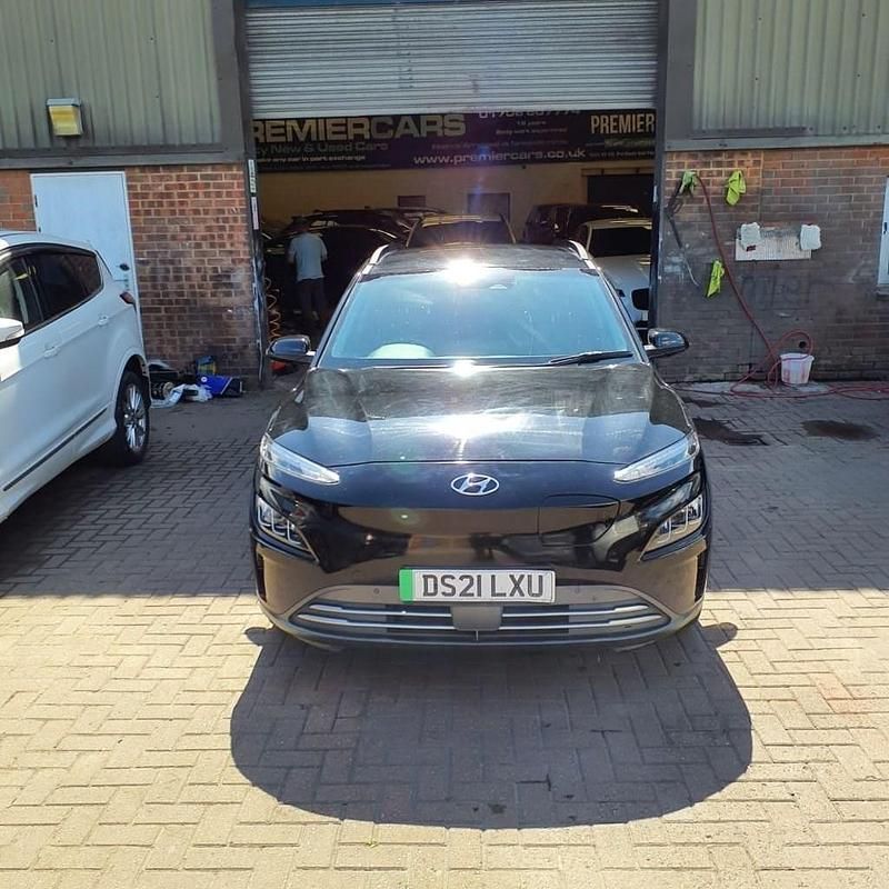 Used Hyundai Kona Premium 10 kW (14 HP) 2021 Black SUV
