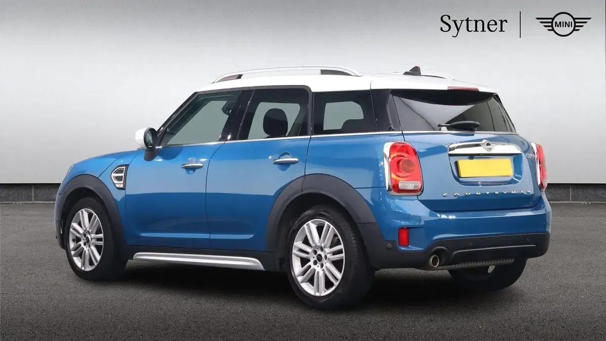 Used Mini Cooper Countryman Exclusive 136 HP (100 kW) 2019 Blue SUV