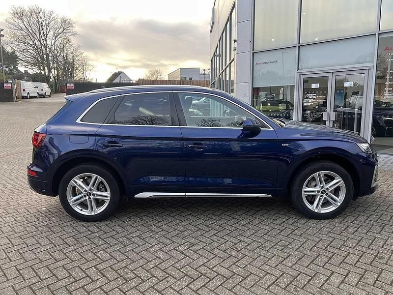 Used Audi Q5 S-Line 299 HP (219 kW) 2023 Blue SUV