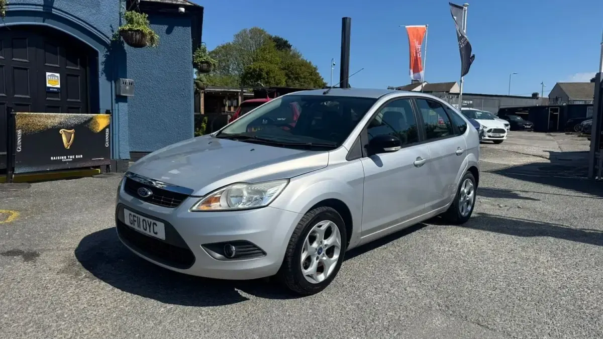 Used Ford Focus Sport 2011 Silver Hatchback