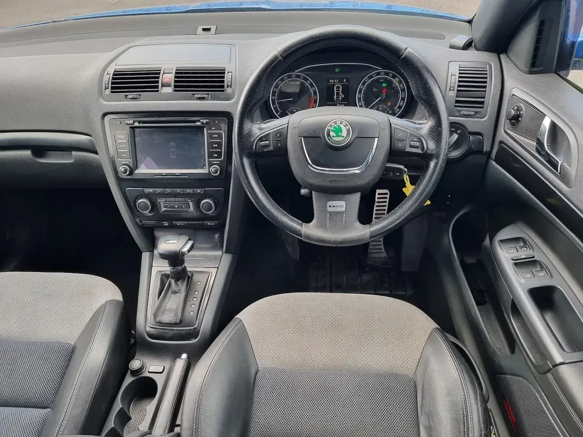 Used Skoda Octavia vRS 170 HP (125 kW) 2012 Blue Hatchback