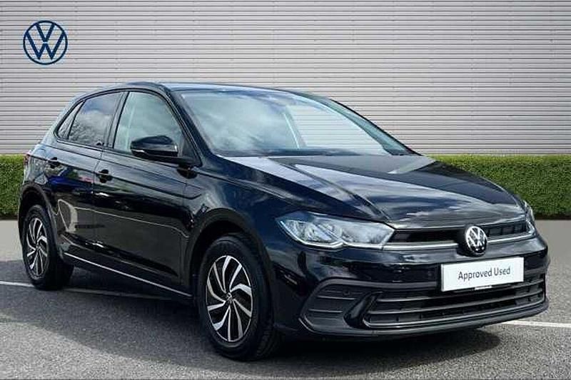 Used VW Polo Life 95 HP (69 kW) 2024 Black Hatchback