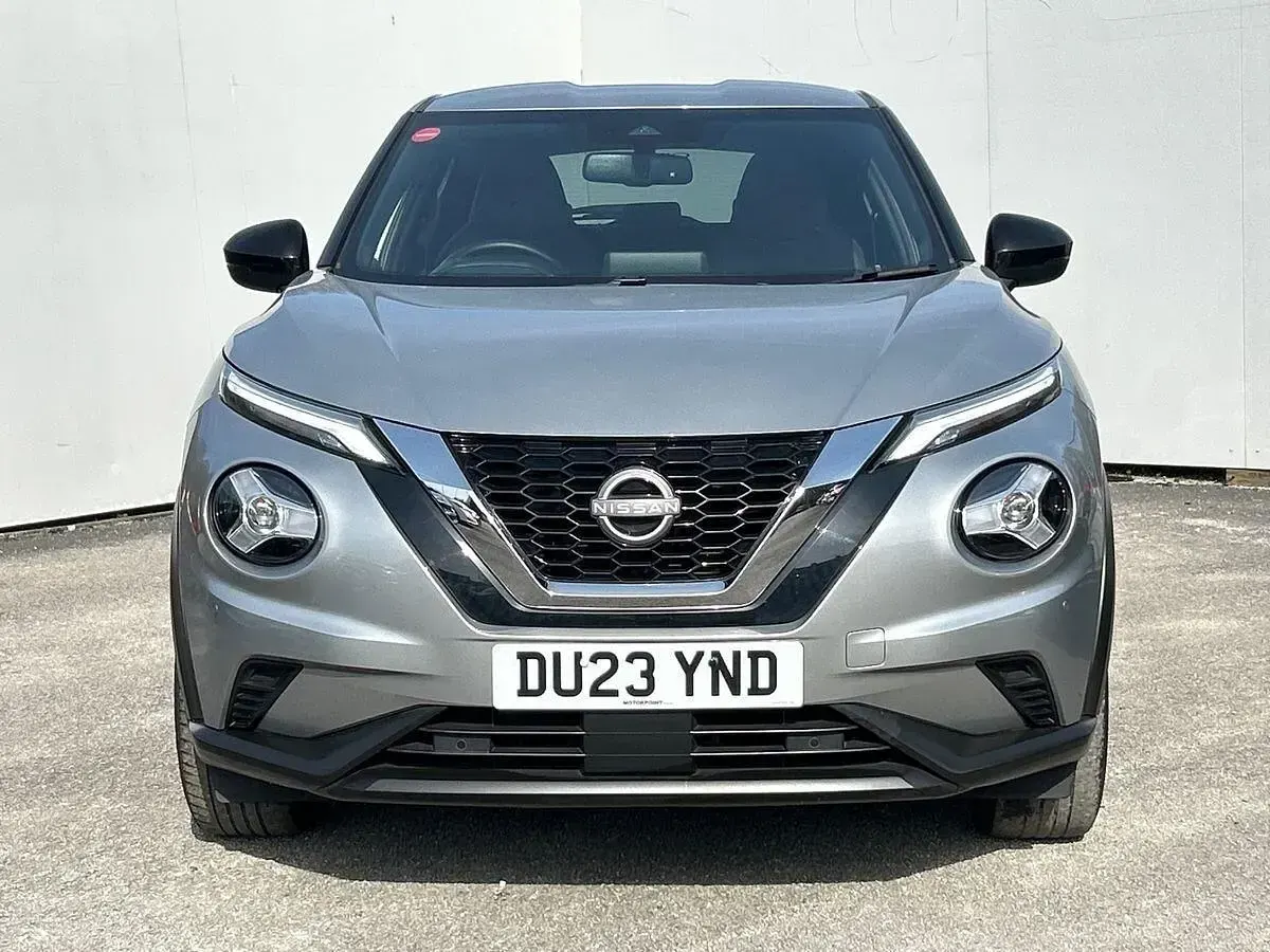 Gebraucht Nissan Juke N-Connecta 114 PS (83 kW) 2023 Silber SUV