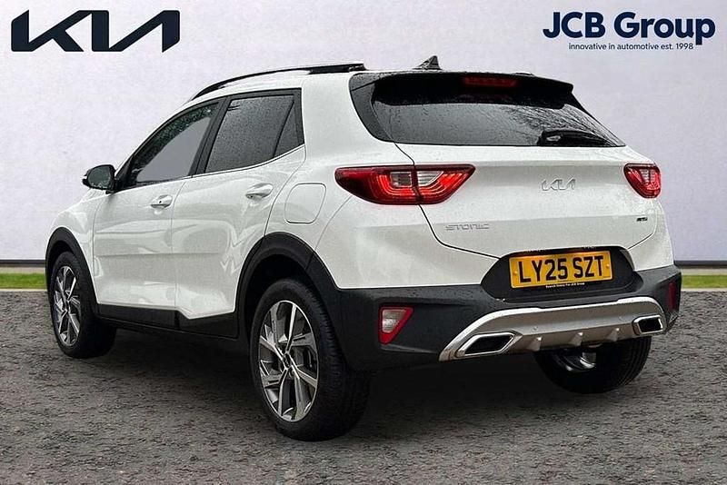 Used Kia Stonic GT-Line S 100 HP (73 kW) 2025 White SUV