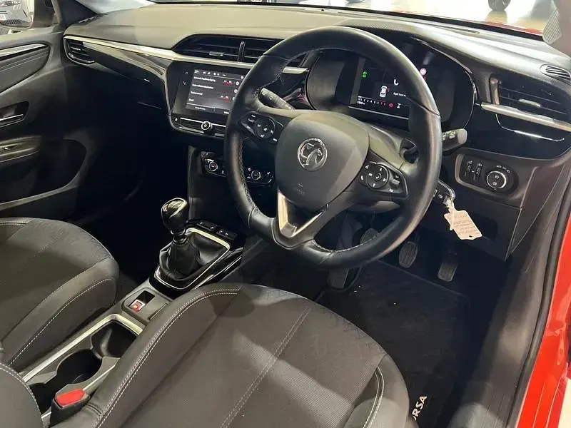 Used Vauxhall Corsa Edition 99 HP (72 kW) 2022 Orange Hatchback