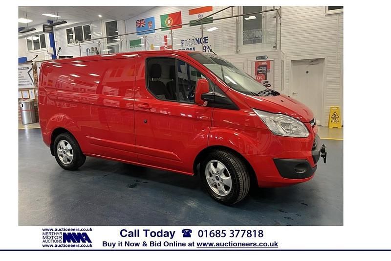 Red Used 2017 Ford Transit Custom Limited Van | £9,880 - Image 1/4