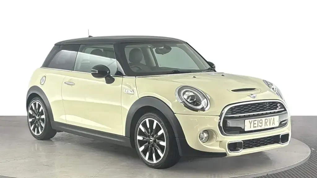 Used Mini Cooper S Exclusive 192 HP (141 kW) 2019 Hatchback