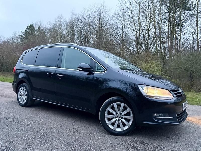 Used VW Sharan SEL 150 HP (110 kW) 2019 Black MPV