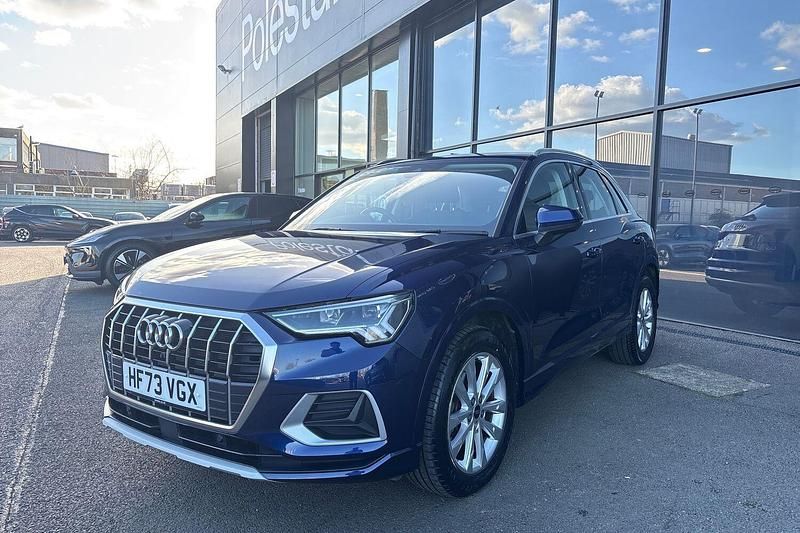 Used Audi Q3 Sport 150 HP (110 kW) 2023 Blue SUV