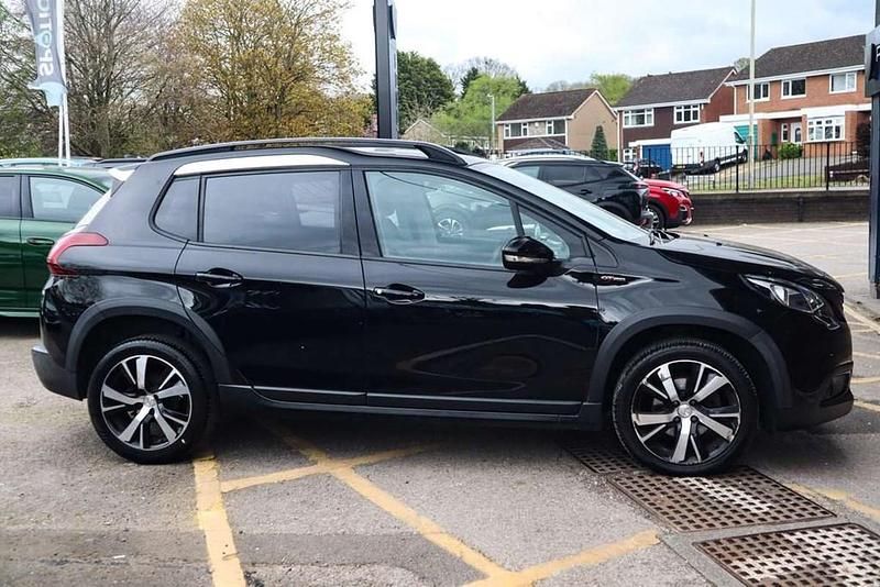 Second-hand Peugeot 2008 GT-line 108 CP (79 kW) 2019 Negru SUV