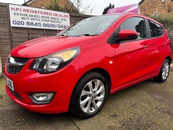 Flame red Used 2016 Vauxhall Viva Hatchback | £3,795 (Fair price) - Image 1/1