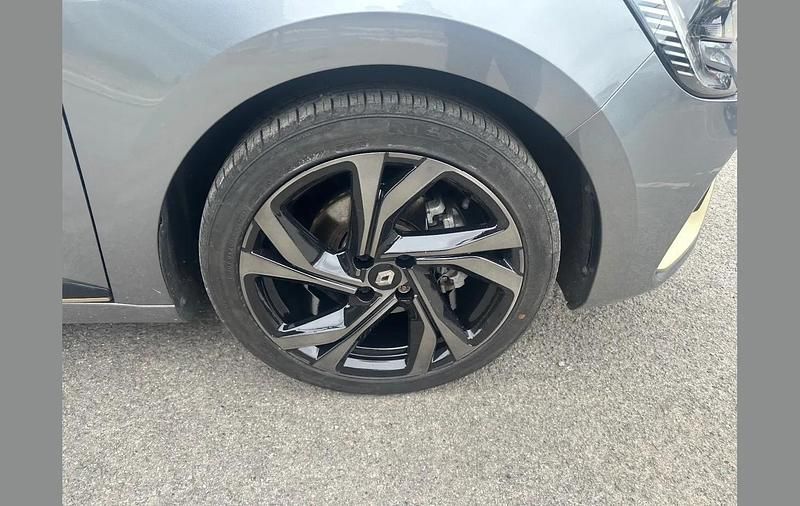 Gebraucht Renault Clio V Engineered 145 PS (106 kW) 2023 Grau Kleinwagen