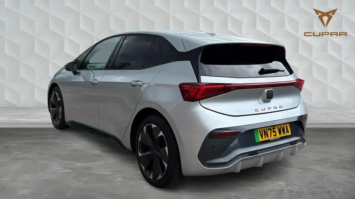 Used Cupra Born e-Boost 169 kW (231 HP) 2026 Silver Hatchback