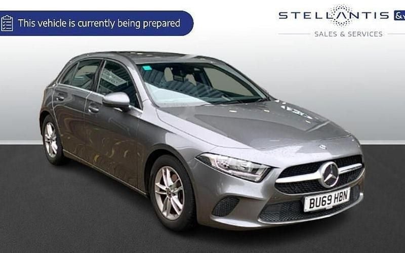Used 2022 Mercedes A180 SE Hatchback | £17,626 (Super price) - Image 1/1