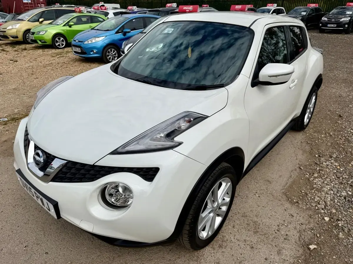Used Nissan Juke Acenta 2015 White SUV
