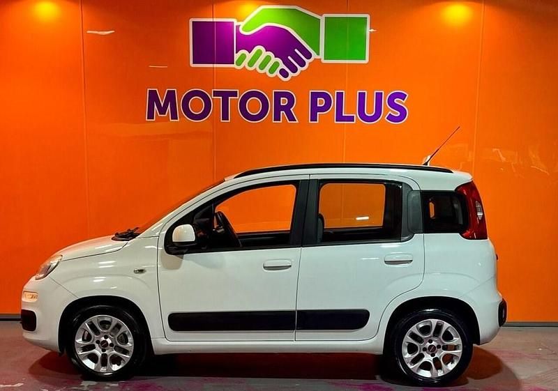Usado Fiat Panda Lounge 69 HP (50 kW) 2013 Branco Citadino