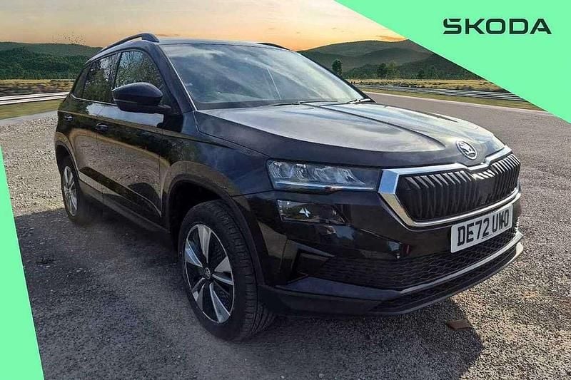 Black magic pearl effect Used 2022 Skoda Karoq SE Drive SUV | £17,000 (Fair price) - Image 1/4