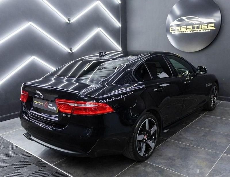 Used Jaguar XE R-Sport 240 HP (176 kW) 2017 Black Sedan