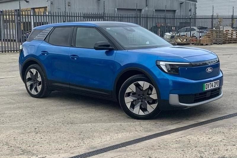 Blue Used 2024 Ford Explorer Premium SUV | £28,999 (Good price) - Image 1/1