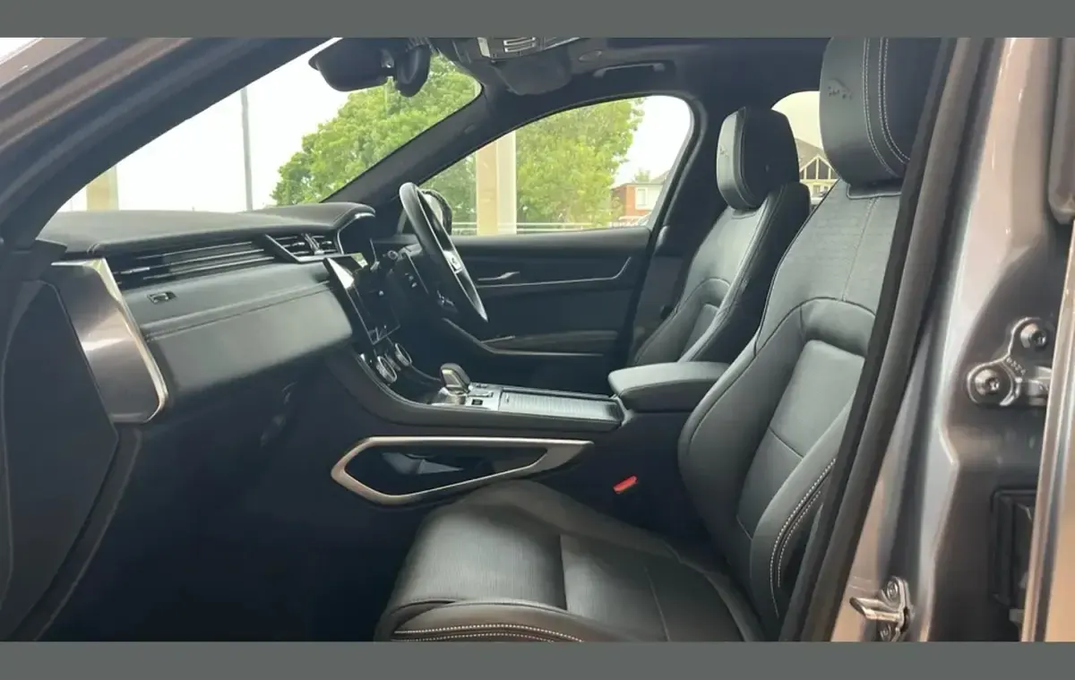 Used Jaguar F-Pace R-Dynamic 404 HP (297 kW) 2024 Eiger grey SUV