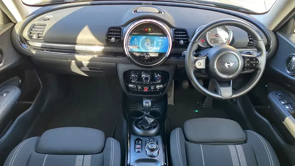 Used Mini Cooper S Clubman Classic 192 HP (141 kW) 2022 Green Estate
