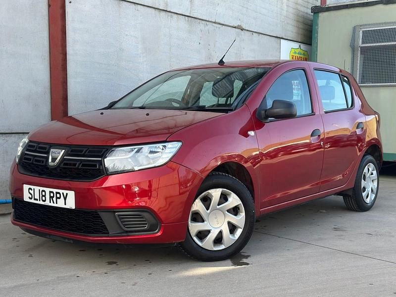 Used Dacia Sandero Ambiance 2018 Red Hatchback