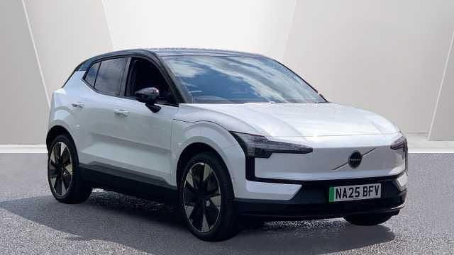 Used 2025 Volvo EX30 Performance SUV | £29,943 (Fair price) - Image 1/3