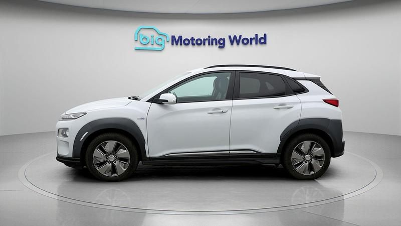 Used Hyundai Kona Premium SE 150 kW (204 HP) 2020 White SUV