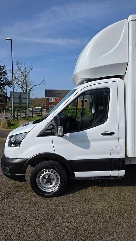 Begagnad Ford Transit S 130 HK (95 kW) 2022 Vit Cab