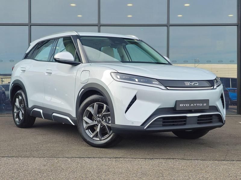 Skiing white New 2026 BYD Atto 2 Boost SUV | £29,995 (Fair price) - Image 1/4