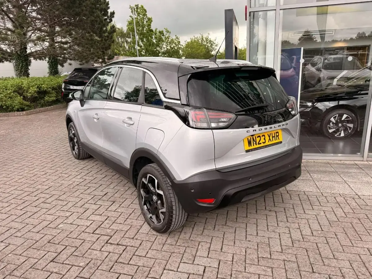 Used Vauxhall Crossland Ultimate 108 HP (79 kW) 2023 Grey SUV