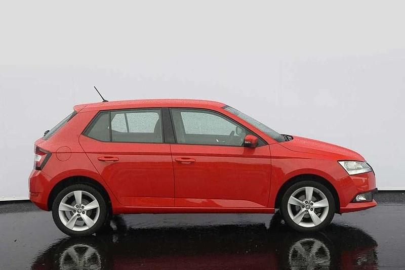 Used Skoda Fabia SE L 94 HP (69 kW) 2020 Corrida red Hatchback
