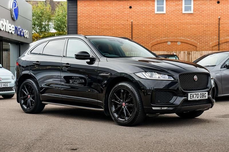 Black Used 2020 Jaguar F-Pace Chequered Flag SUV | £28,995 (Expensive) - Image 1/4