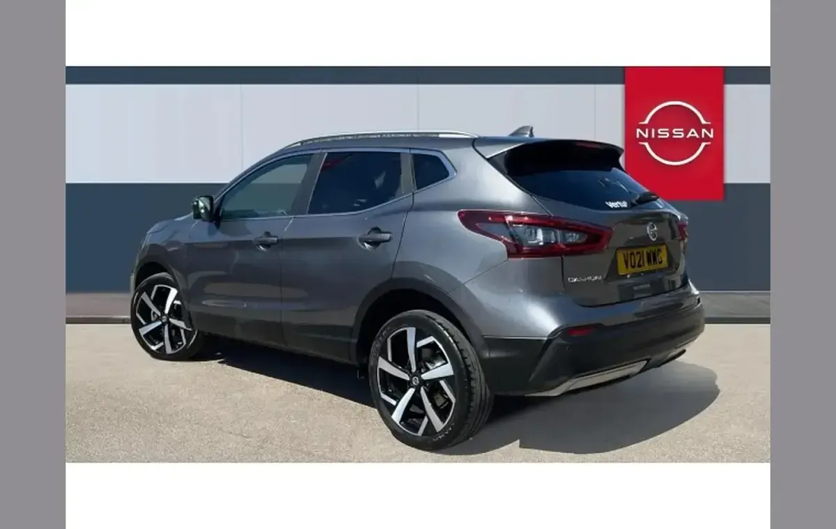 Used Nissan Qashqai N-Motion 140 HP (102 kW) 2020 Grey SUV