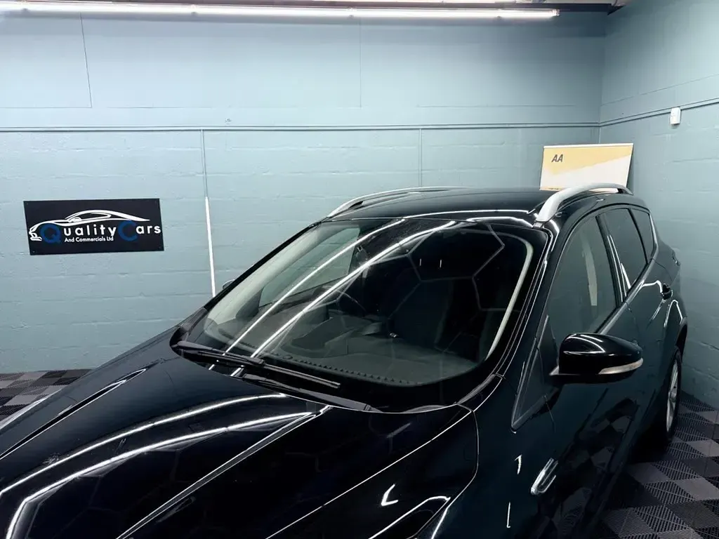 Used Ford Kuga Titanium 120 HP (88 kW) 2018 Black SUV