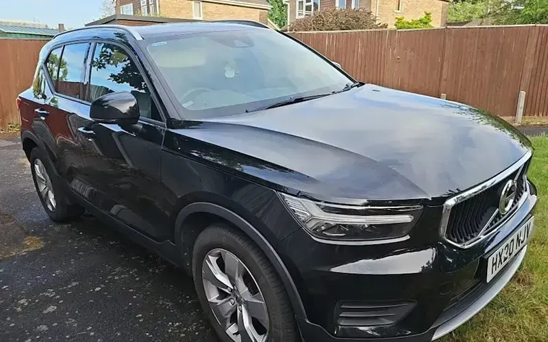 Used Volvo XC40 Momentum 163 HP (119 kW) 2021 SUV