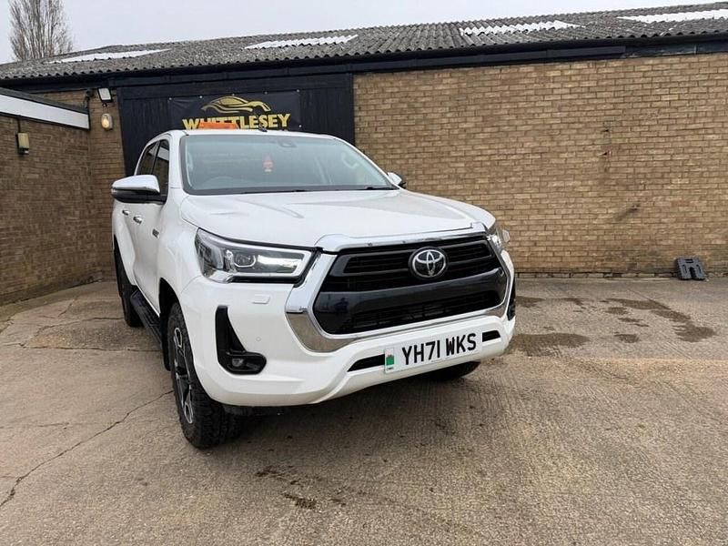 Used Toyota HiLux 2021 White Pickup
