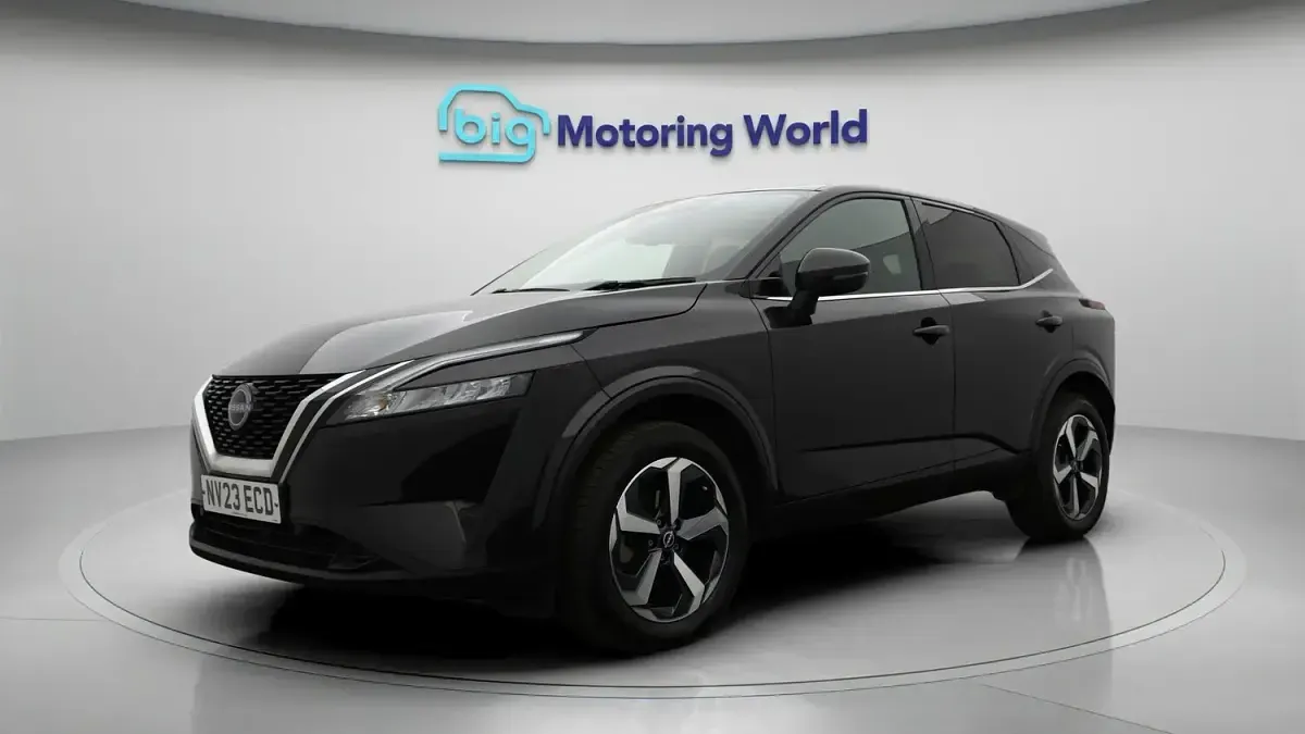 Used Nissan Qashqai N-Connecta 2023 Black SUV