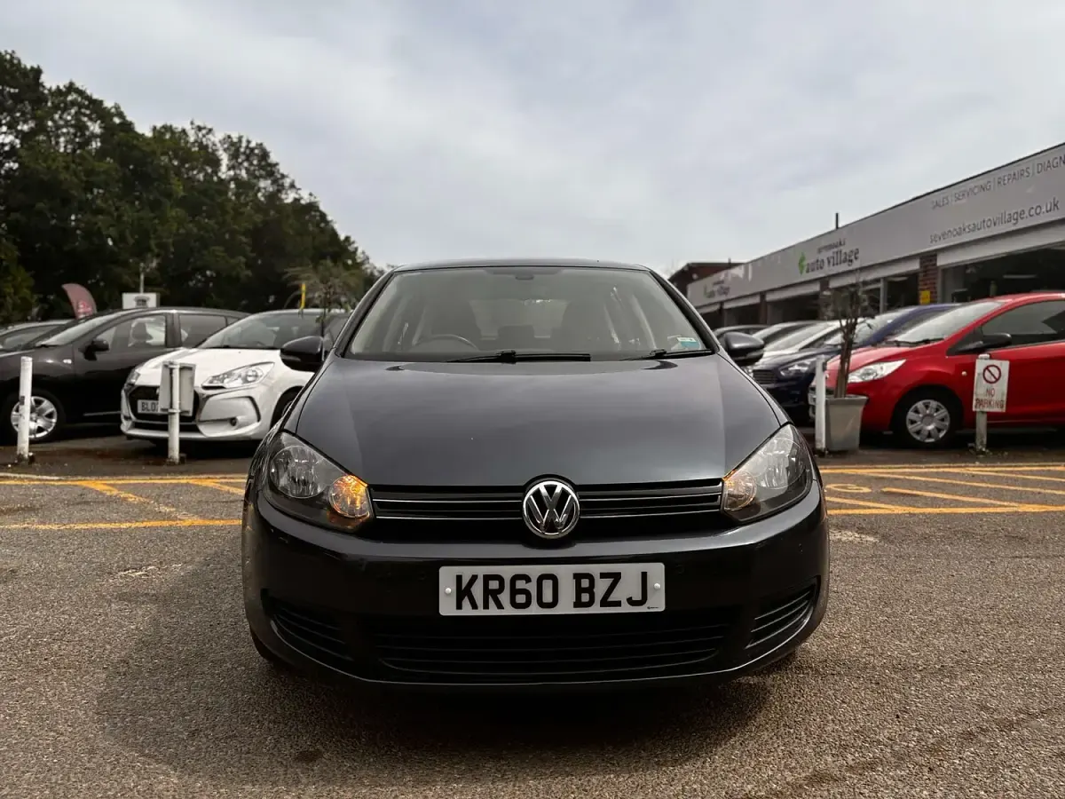 Used VW Golf VI SE 105 HP (77 kW) 2010 Blue Hatchback
