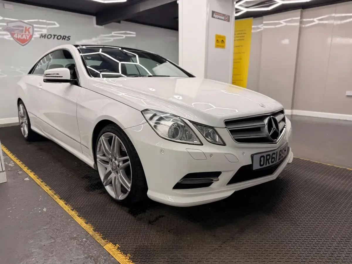 Used Mercedes E250 2013 White Coupe