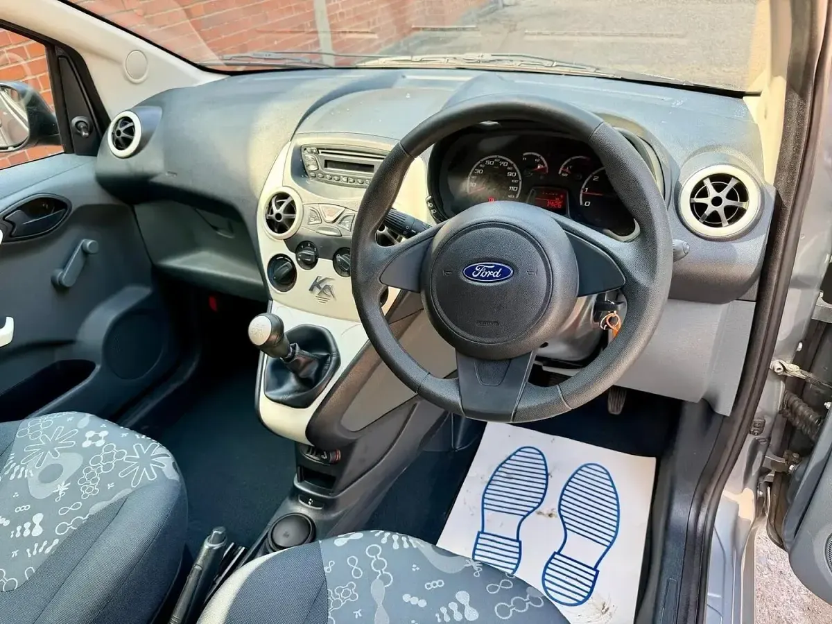 Used Ford Ka Studio 69 HP (50 kW) 2010 Silver Hatchback