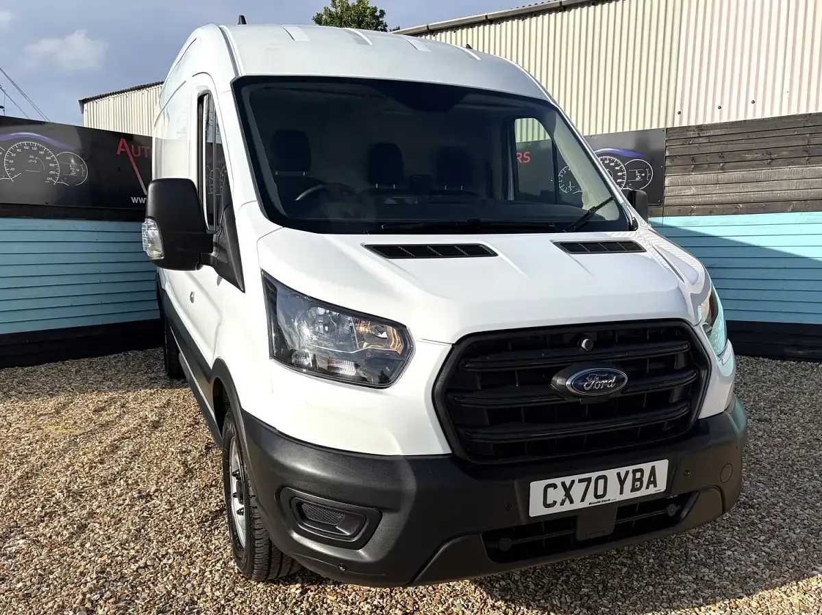 Used Ford Transit 130 HP (95 kW) 2020 White Van