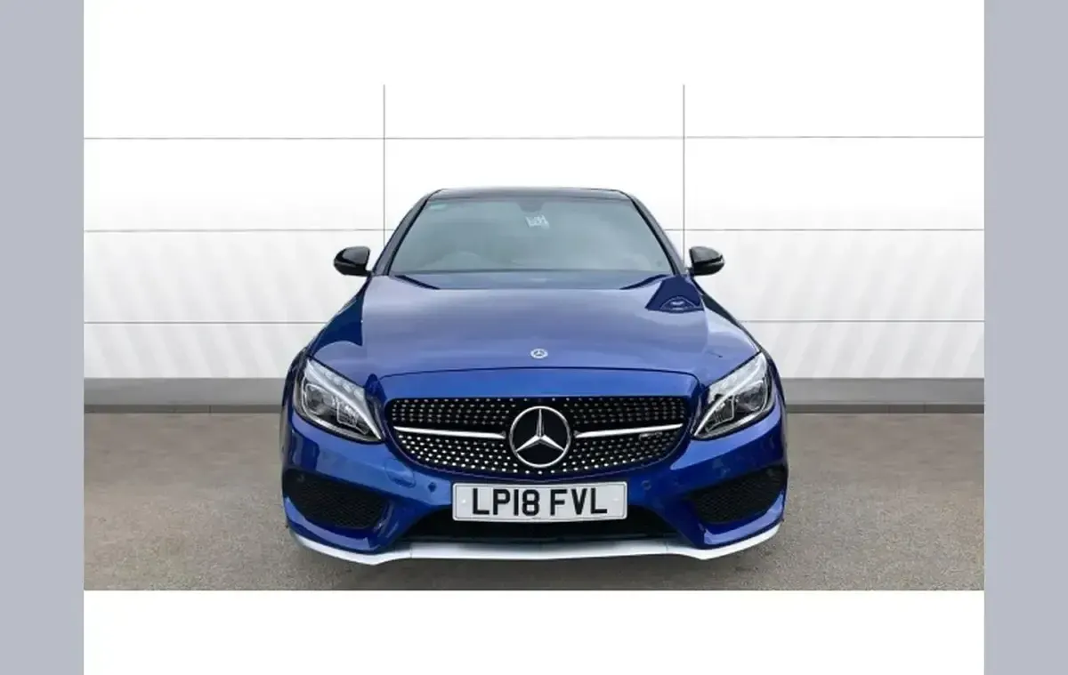 Usado Mercedes C43 AMG Premium 362 HP (266 kW) 2018 Azul Sedan