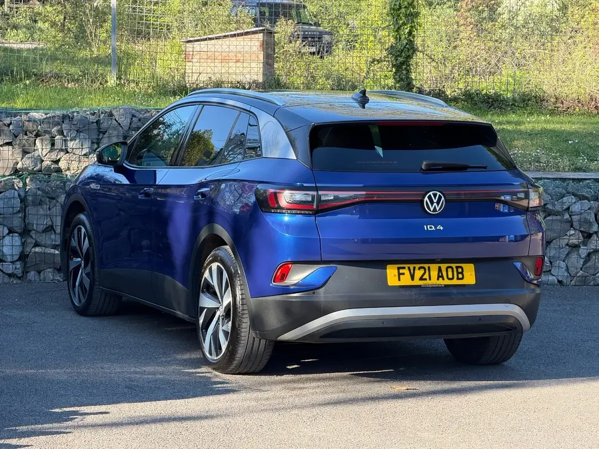 Used VW ID.4 Pro Performance 150 kW (204 HP) 2021 Blue dusk metallic SUV