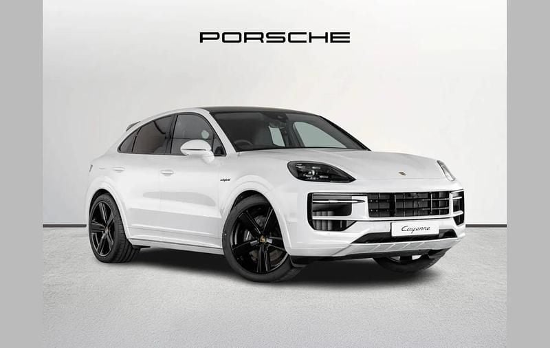 White Used 2025 Porsche Cayenne SUV | £86,990 - Image 1/4