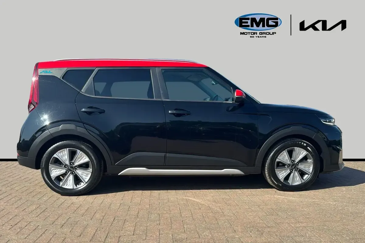Used Kia Soul EV First Edition 147 kW (201 HP) 2021 Quartz black /red roof SUV