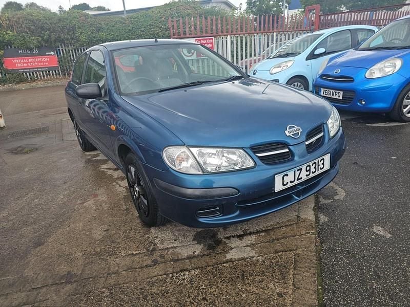 Blue Used 2002 Nissan Almera Hatchback | £1,290 - Image 1/4