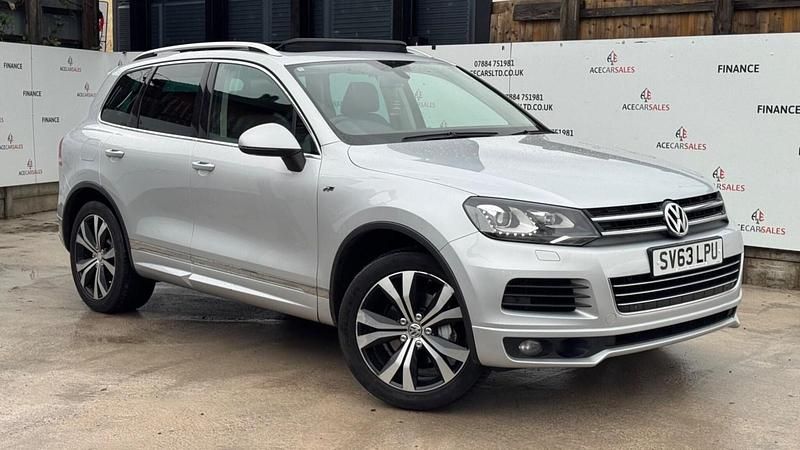 Silver Used 2013 VW Touareg R-line SUV | £11,295 (Fair price) - Image 1/4